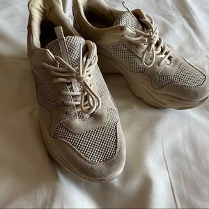 Steve Madden Movement Tan Beige Sneakers